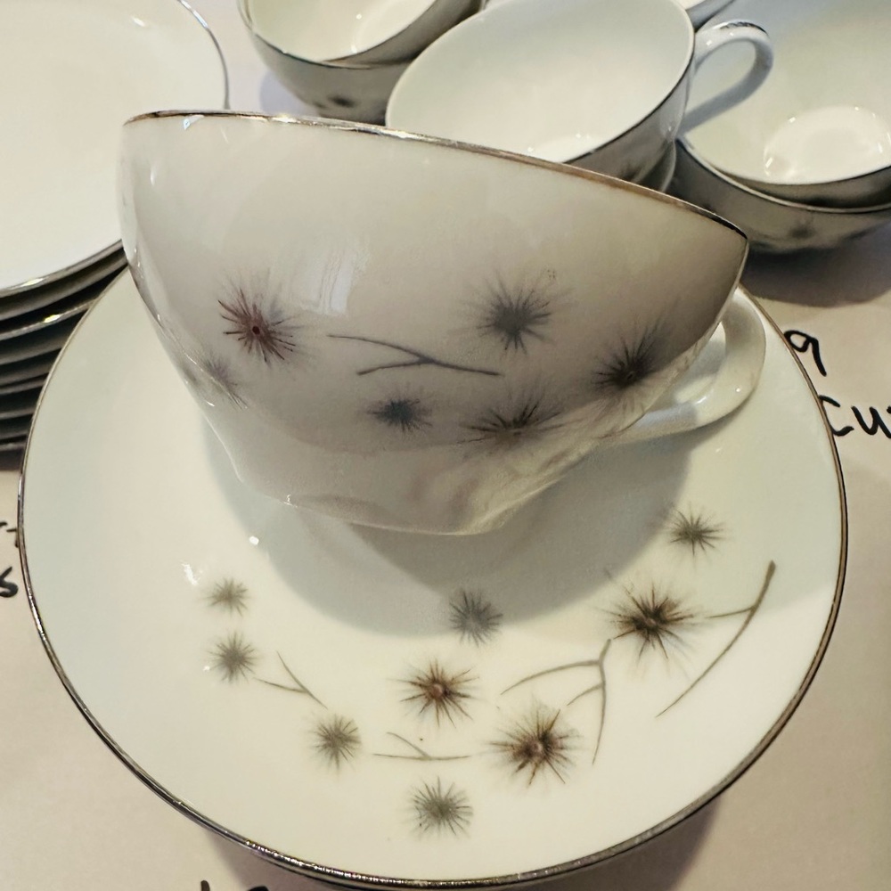 Vtg Creative China Platinum Starburst pattern 9 dessert plates 9 cups 12 saucers